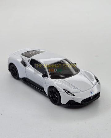CCA Maserati MC20 White – 1:64 Scale Diecast Model