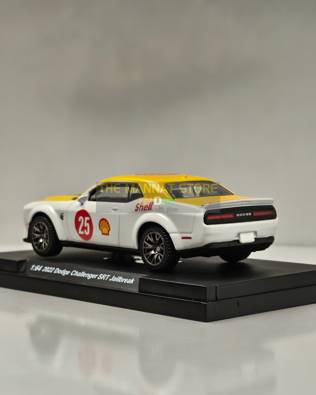 CCA 2022 Dodge Challenger SRT Jailbreak – 1:64 Scale Diecast with Acrylic Case