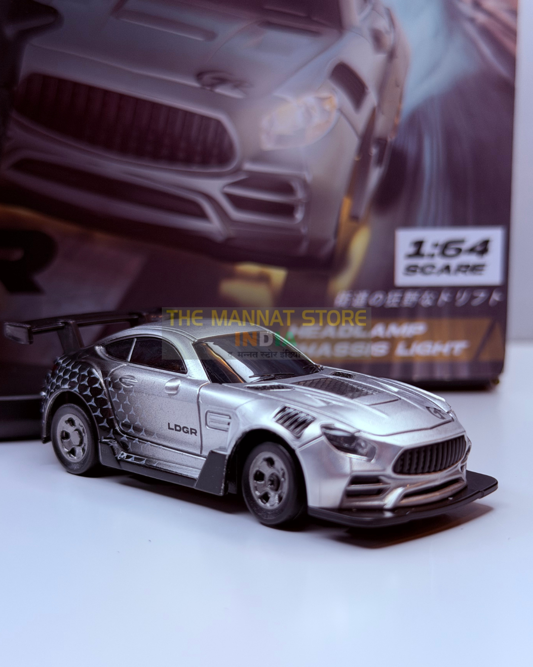 1:64 Scale RC Drift Car with LED Lights & Type-C Charging – 2.4GHz Remote Control Car