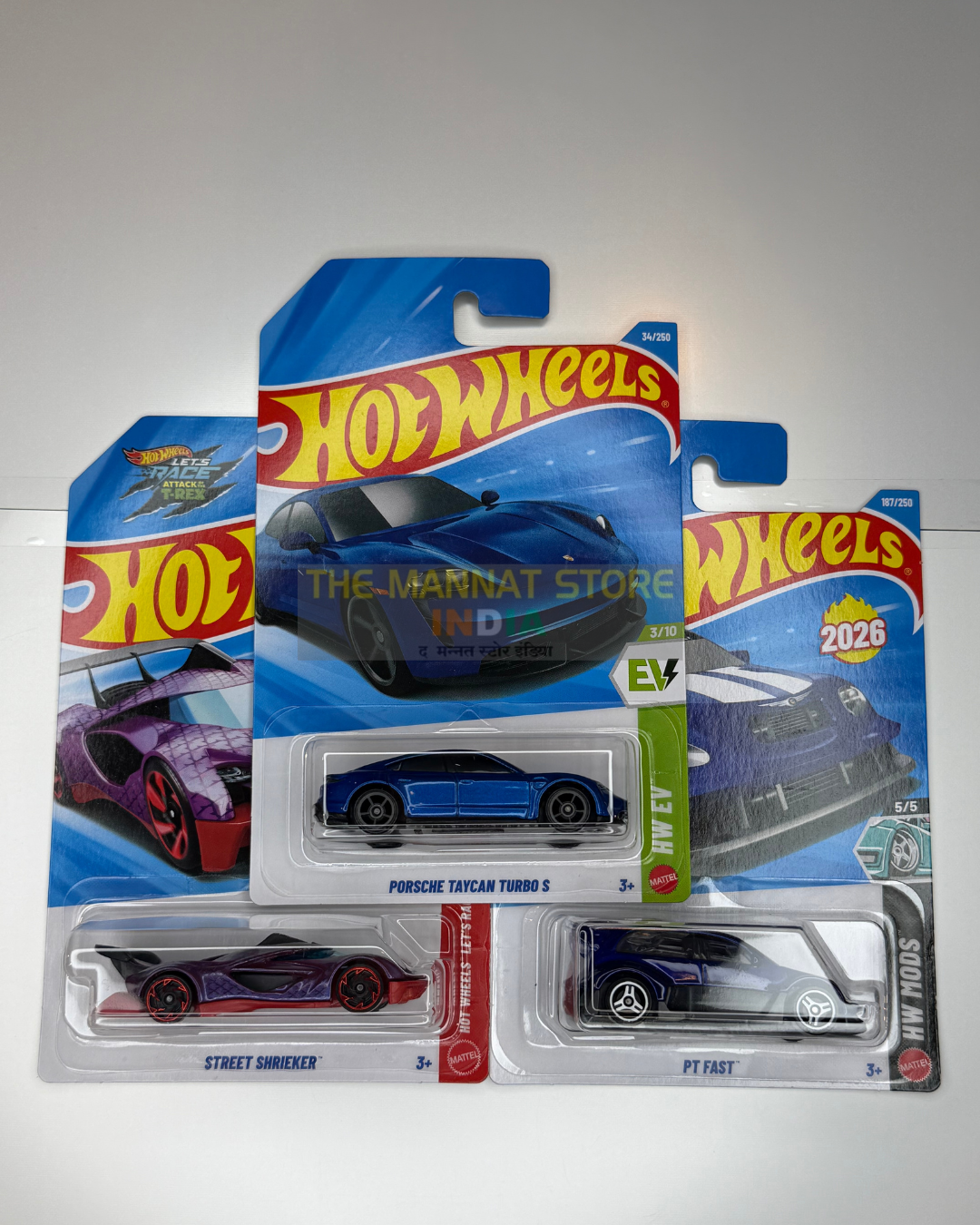 Hot WheHot Wheels 2026 K Case Set of 3 – Porsche Taycan Turbo S + 2 Fantasy Cars
