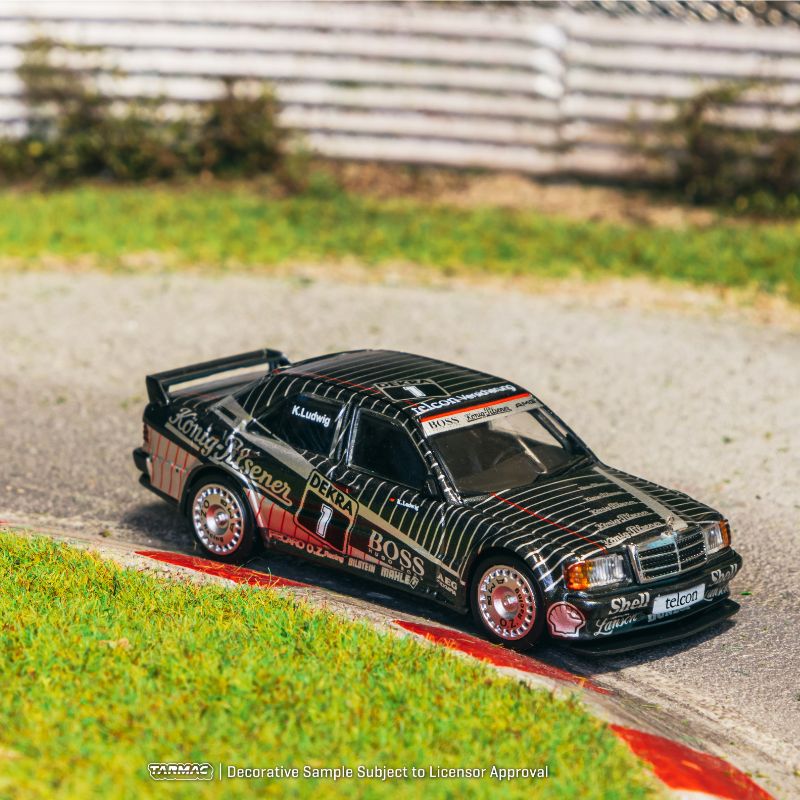 Tarmac Works Mercedes-AMG F1 WTarmac Works Mercedes-Benz 190 E 2.5-16 EVO 1 DTM 1989