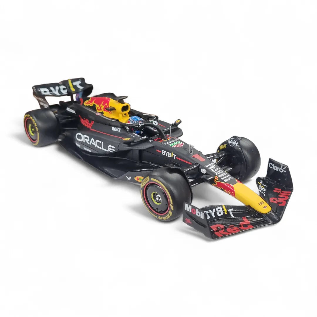 Bburago 2024 Oracle Red Bull Racing RB20 #1 Max Verstappen (With Plex Case) – 1:24 Scale Die-Cast Model