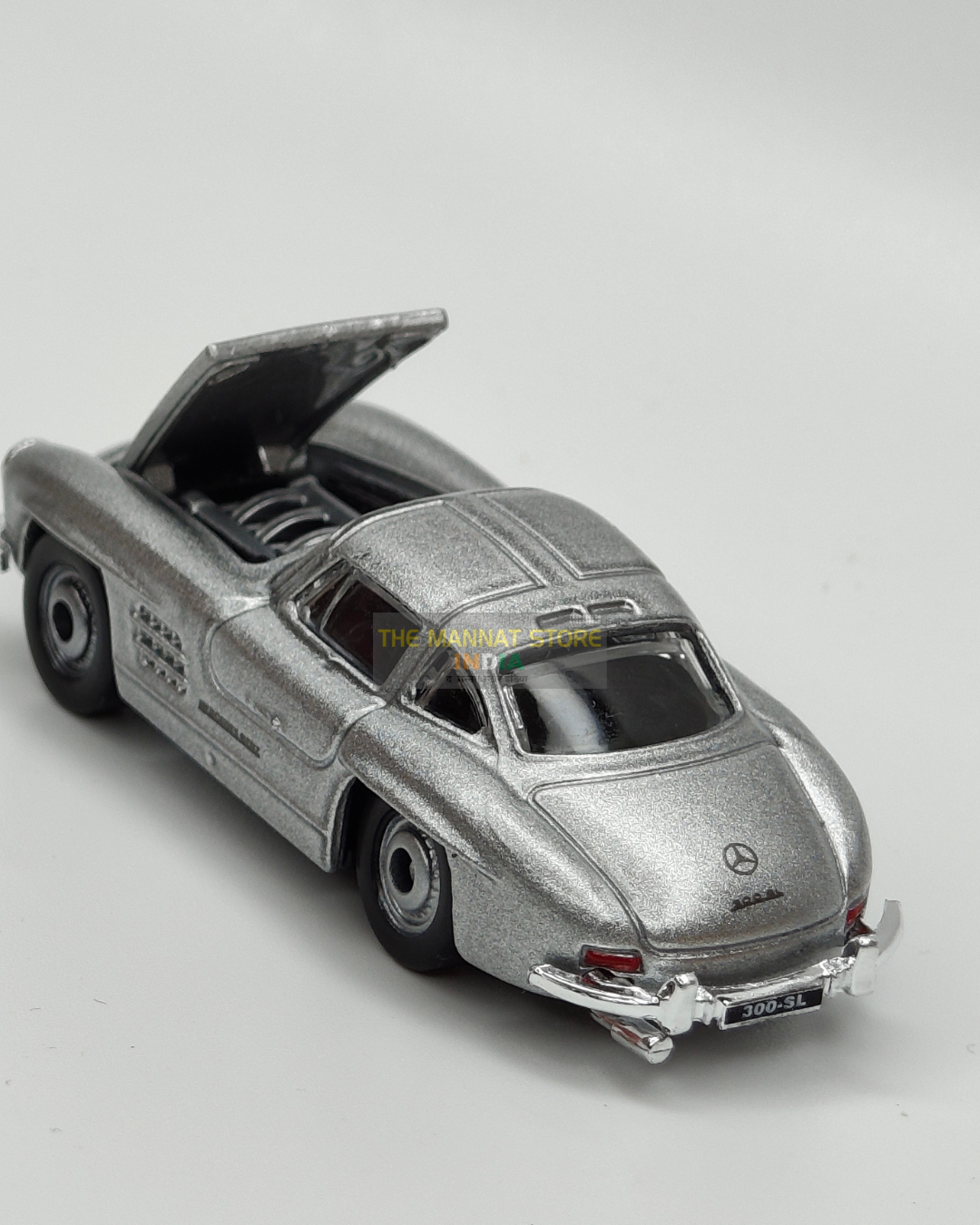 Bburago 1954 Mercedes-Benz 300SL – 1:64 Scale Die-Cast Model