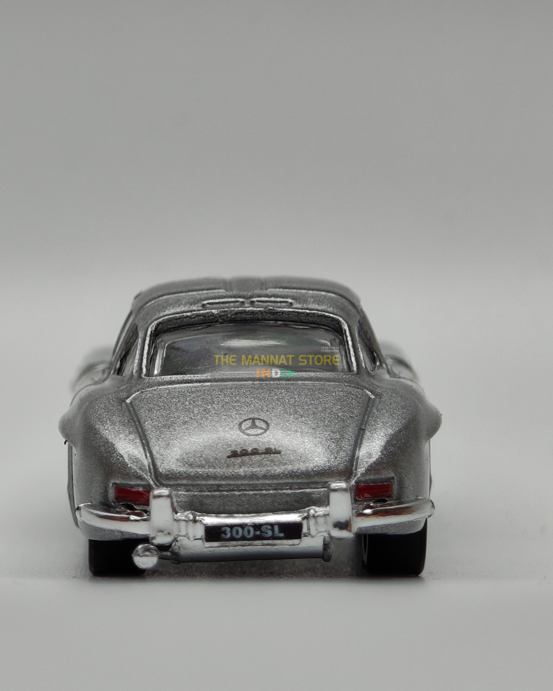 Bburago 1954 Mercedes-Benz 300SL – 1:64 Scale Die-Cast Model