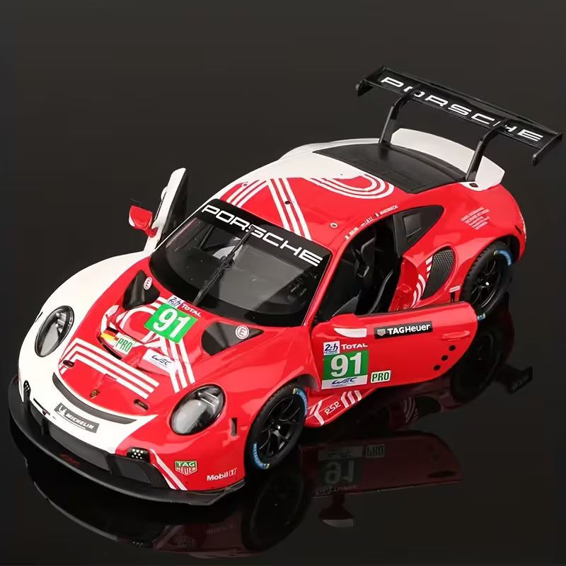 Bburago Porsche 911 RSR Race Edition – 1:24 Scale Die-Cast Model