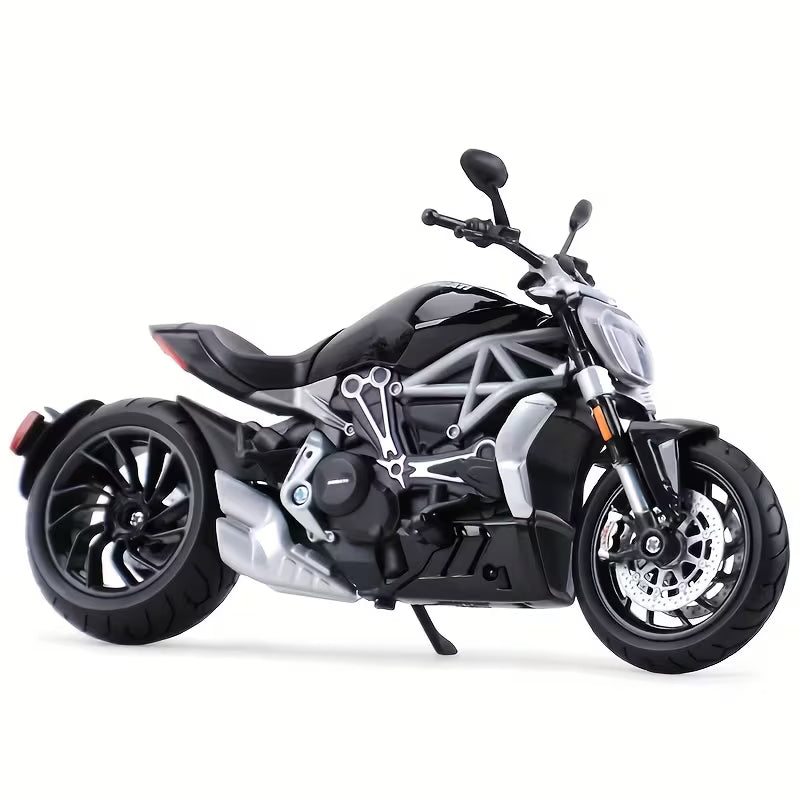 Maisto Ducati XDiavel S – 1:12 Scale Die-Cast Motorcycle Model