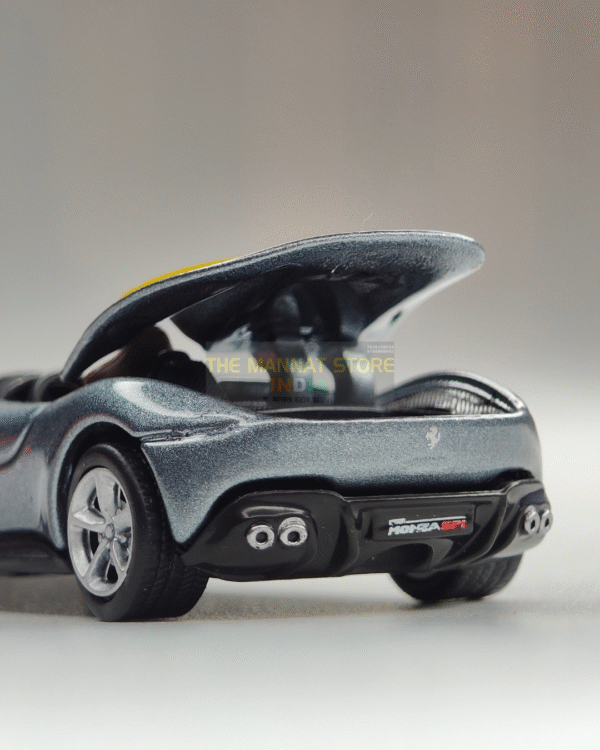 Official Bburago Ferrari Monza SP1 - 1 : 64 Diecast Scale Model - Image 4