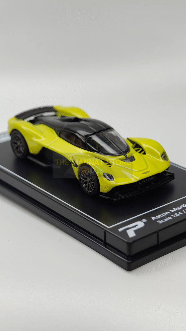 H12 – Aston Martin Valkyrie (Lime Essence) – 1:64 Diecast Scale Model - Image 3