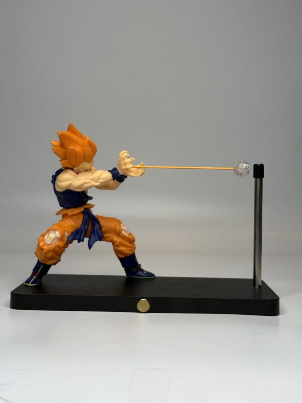 Goku Kamehameha Magnetic Night Light – Dragon Ball Z LED Action Figure - Image 5