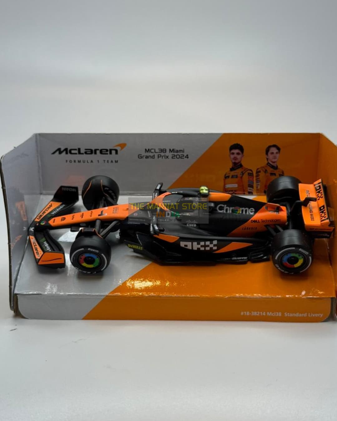Bburago 1:43 McLaren MCL38 – Lando Norris #4 (2024 Season) Diecast Model Car - Image 2
