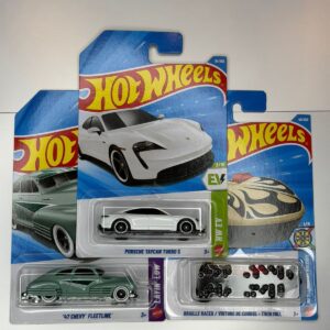 Hot Wheels 2026 C Case Combo – PORSCHE TAYCAN TURBO S + 2 Cars IMPORTED