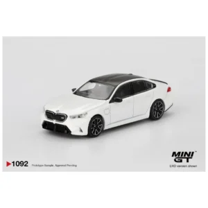 Mini GT #1092: BMW M5 Alpine White